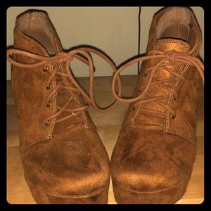 Brown suede wedge booties